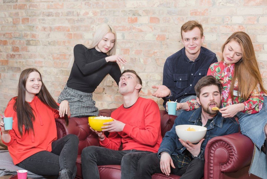 Film Analysis: Unlocking the Art and Meaning Behind Cinema